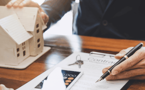 Hypotéky úrokové sadzby úroková sadzba inflácia dolár